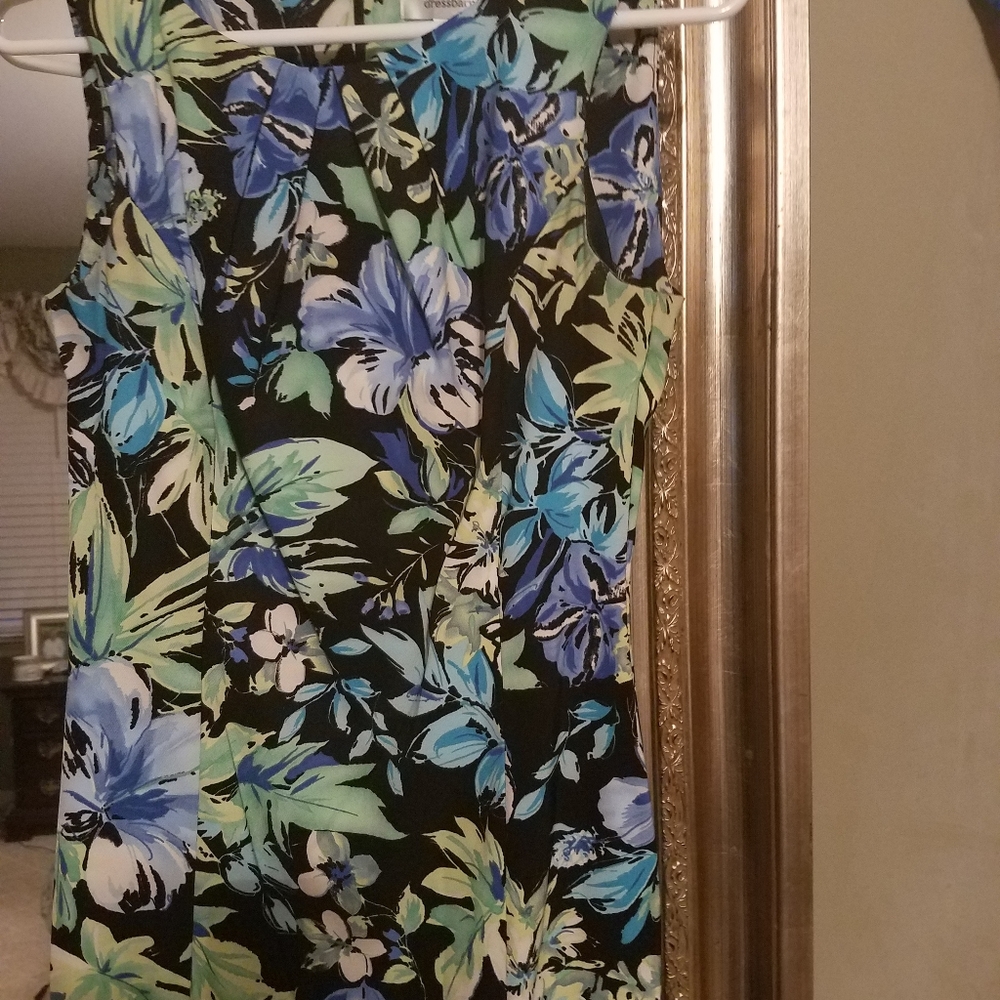 Black floral sleeveless dress
